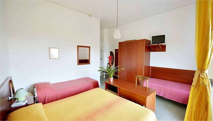 Hotel Riviera Προτσίντα Εξωτερικό φωτογραφία