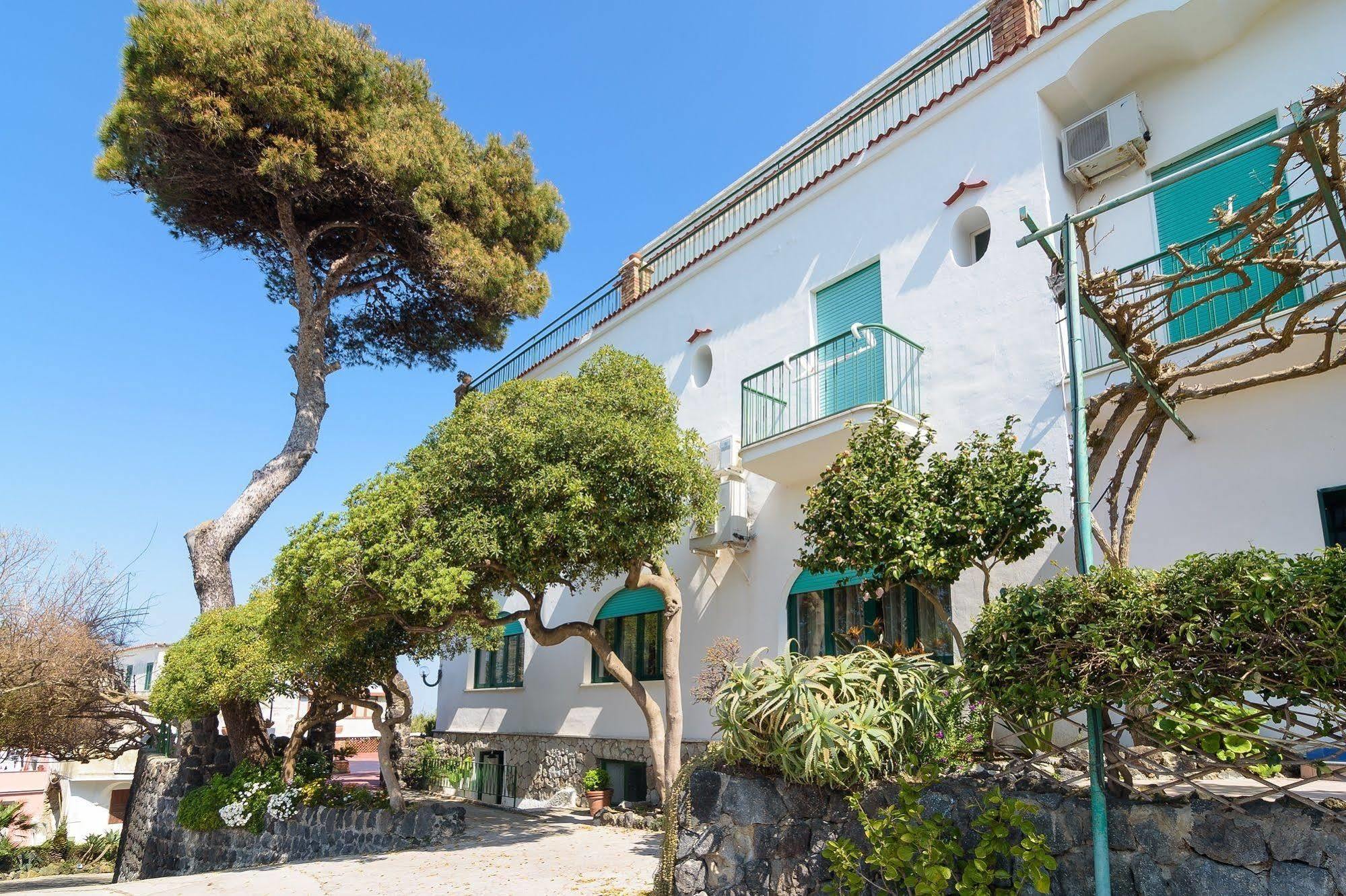 Hotel Riviera Προτσίντα Εξωτερικό φωτογραφία